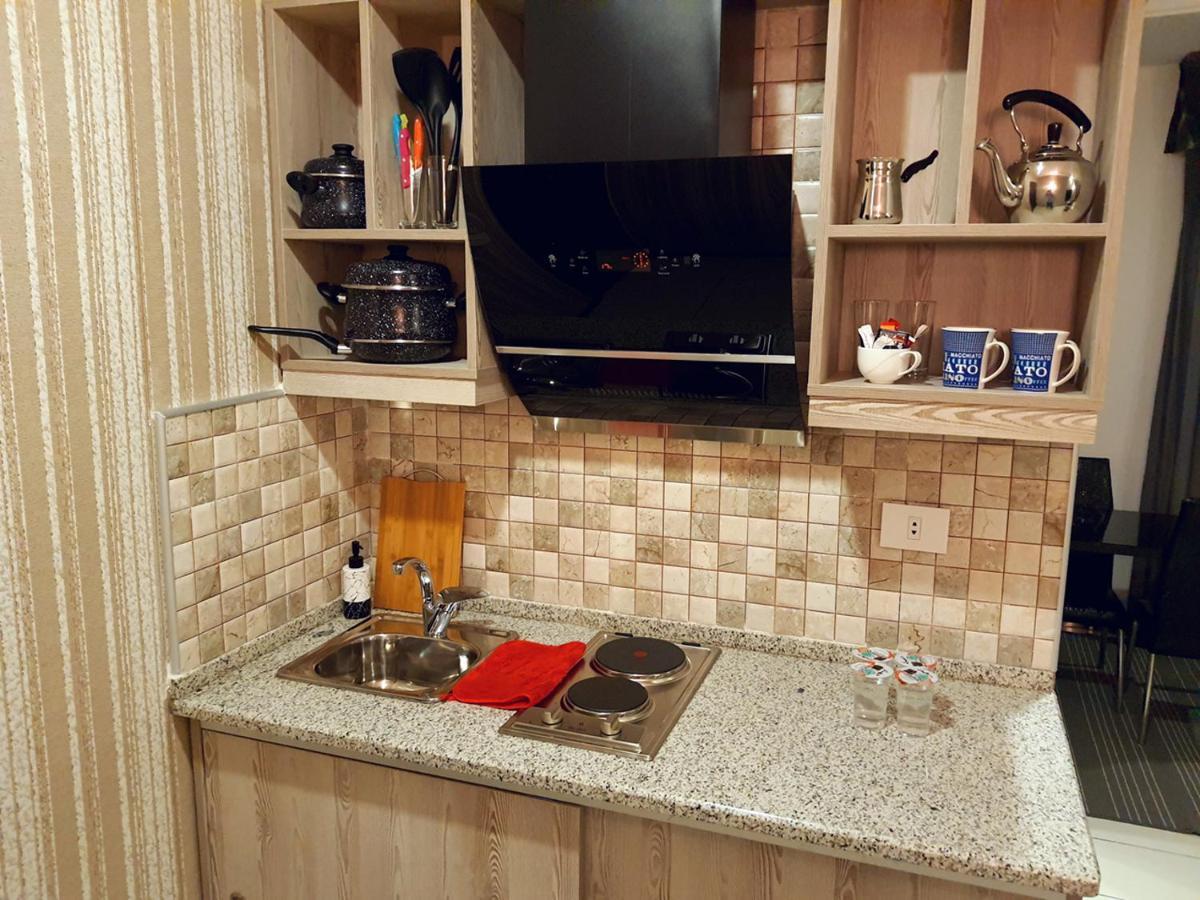 Easy Inn Hotel Suites Amman Bagian luar foto