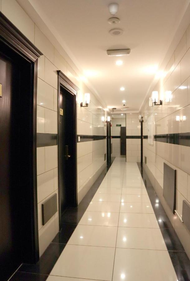 Easy Inn Hotel Suites Amman Bagian luar foto