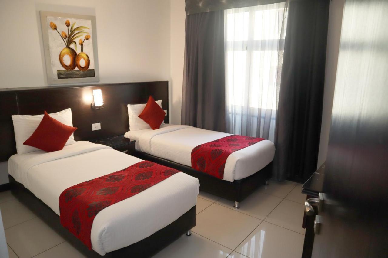 Easy Inn Hotel Suites Amman Bagian luar foto