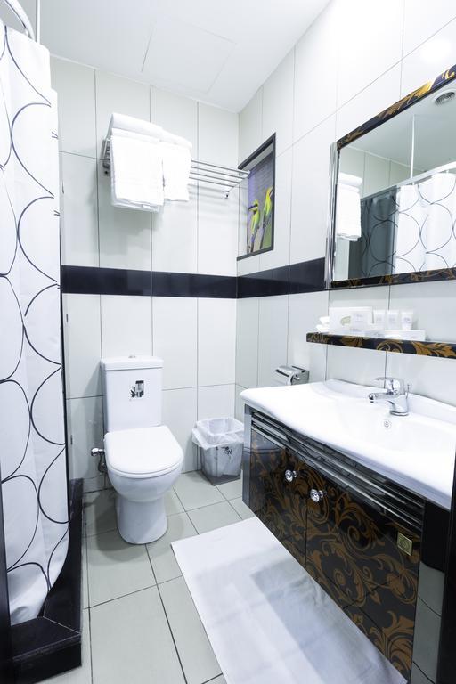 Easy Inn Hotel Suites Amman Bagian luar foto